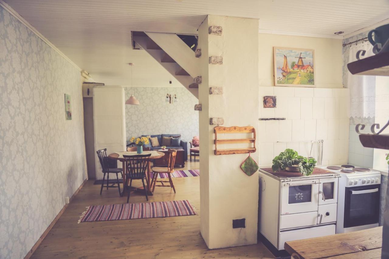 Kaerdla Retrovisiit Helmi Apartment Екстериор снимка